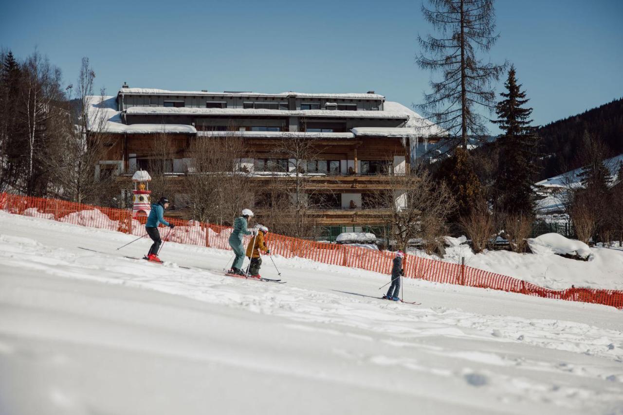 Familien Hotel Saalbach-Hinterglemm Ngoại thất bức ảnh